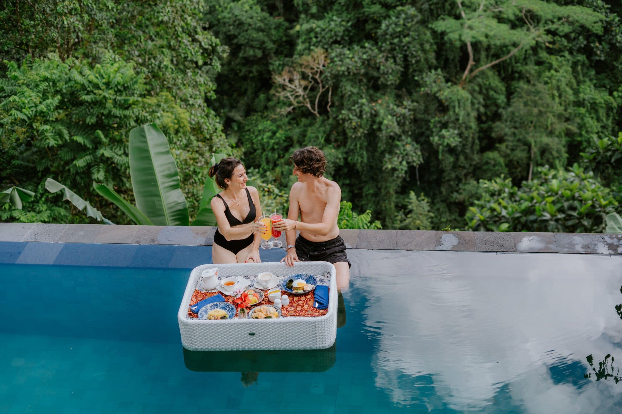 floating-breakfast-1